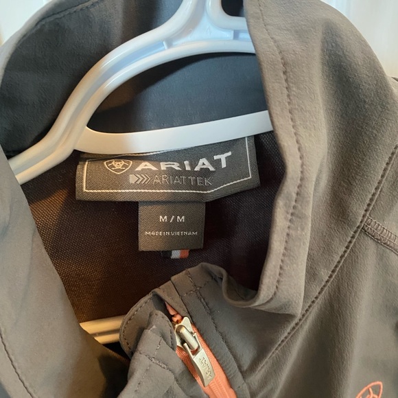 Ariat Tek windbreaker - Picture 3 of 3